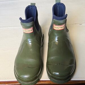 #Chelsea Hunter boots